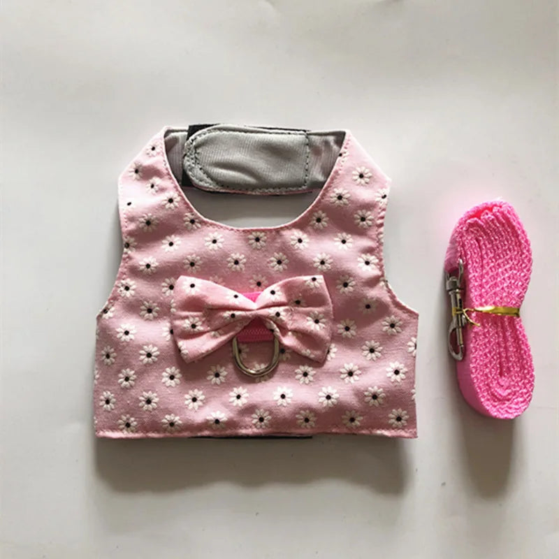 Cute Rabbit Walking Harness Set – Soft Vest with Leash for Outdoor Use